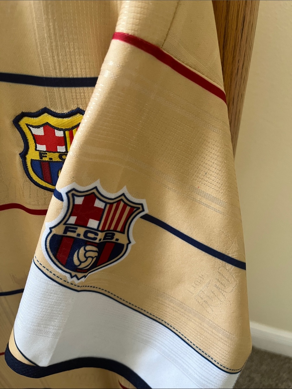 Men's Barcelona Gold Short Sleeve Jersey - Picture 3 of 6